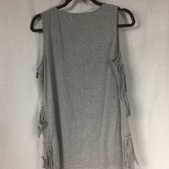 Rain X Large gray fringe ruffle tank top - Picture 3 of 5